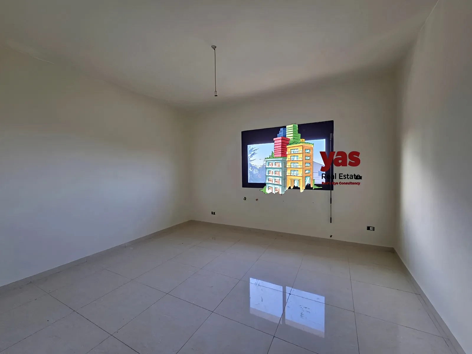Apartment for Sale in Ballouneh - 4 bed, 3 bath