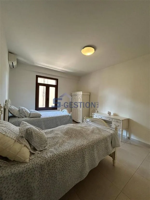 Office for rent in Dbayeh