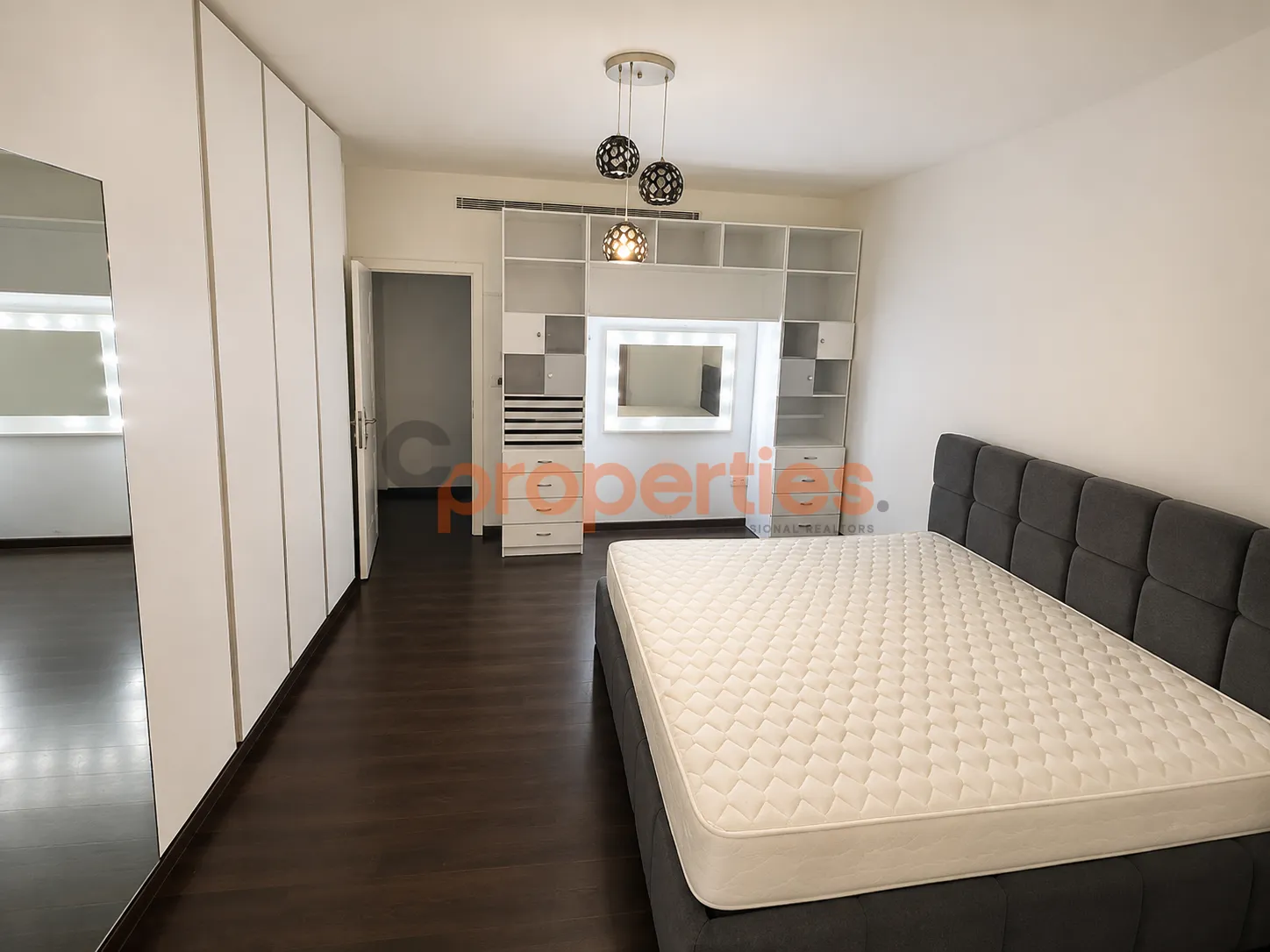 Apartment for Rent in Ain El Tineh