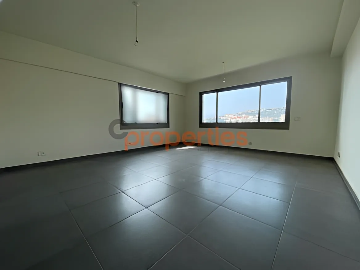 Office for Rent in Kfar Hbab