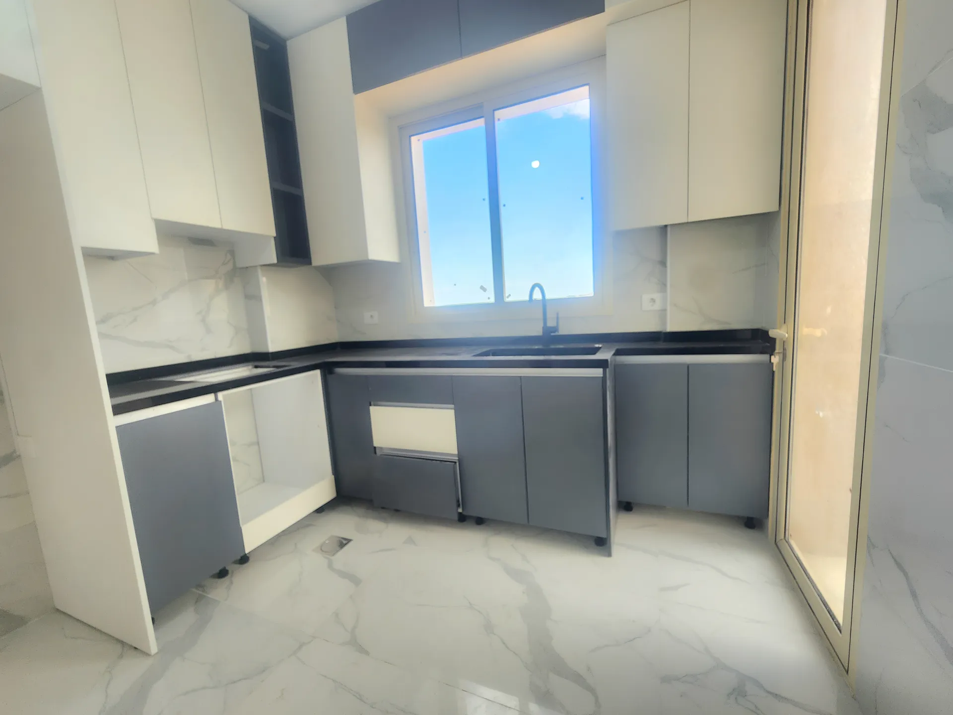 Residential Building for sale in Amchit, Lebanon