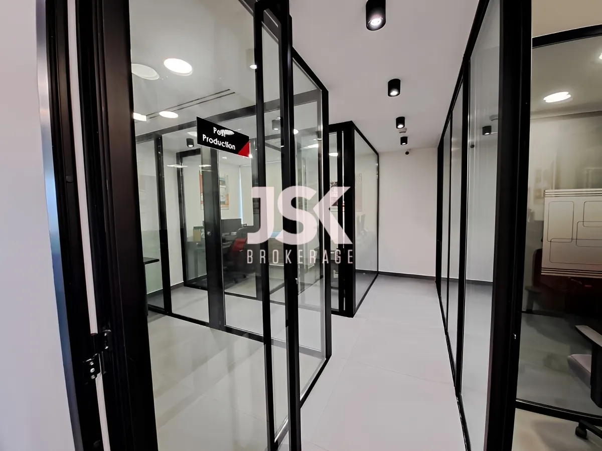 Office for Sale in Sin El Fil