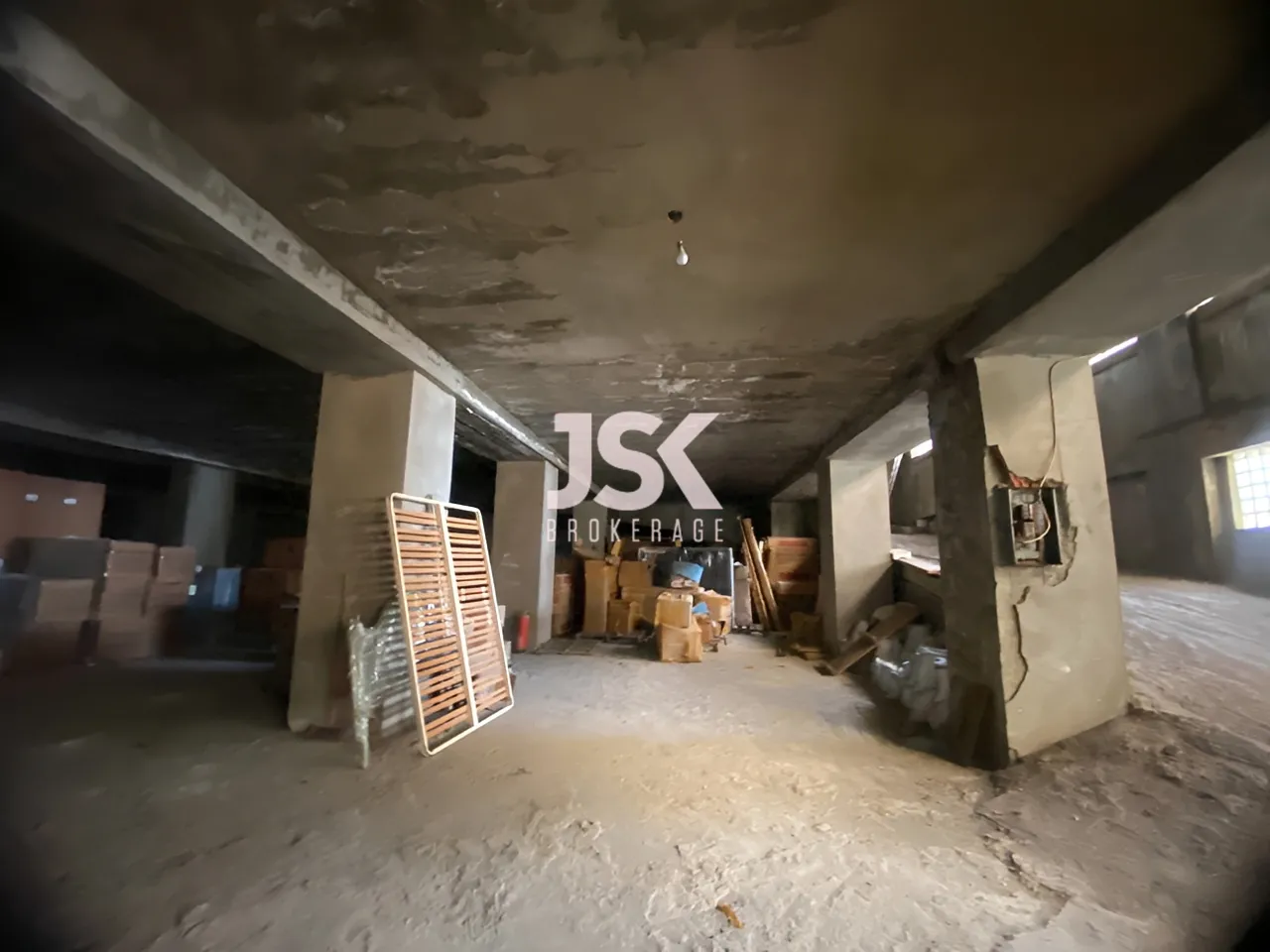 Warehouse for Sale in Ramlet El Baida
