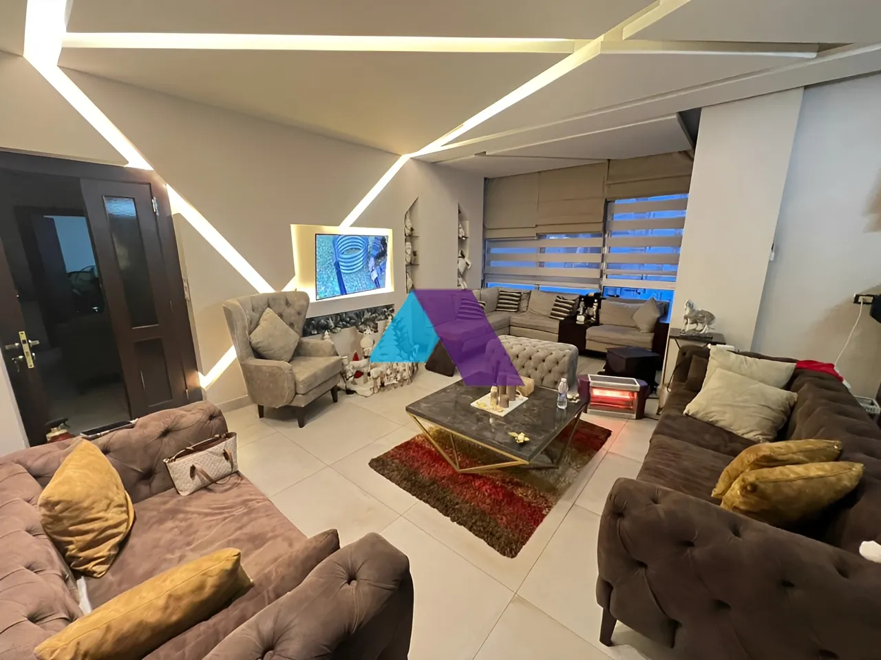 Apartment for Sale in Adonis - 3 bed, 2 bath