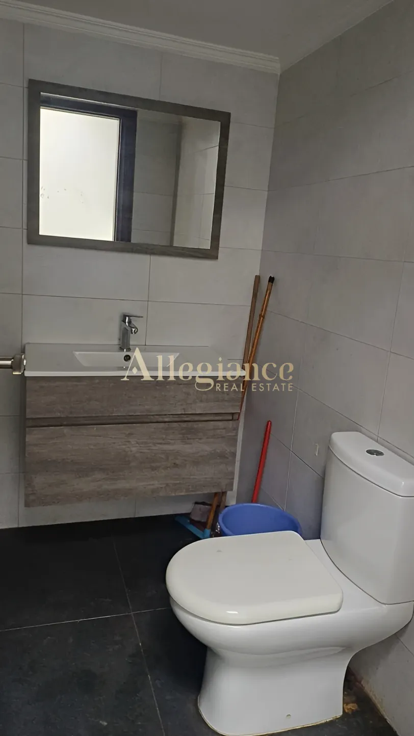 Shop for rent in Fanar