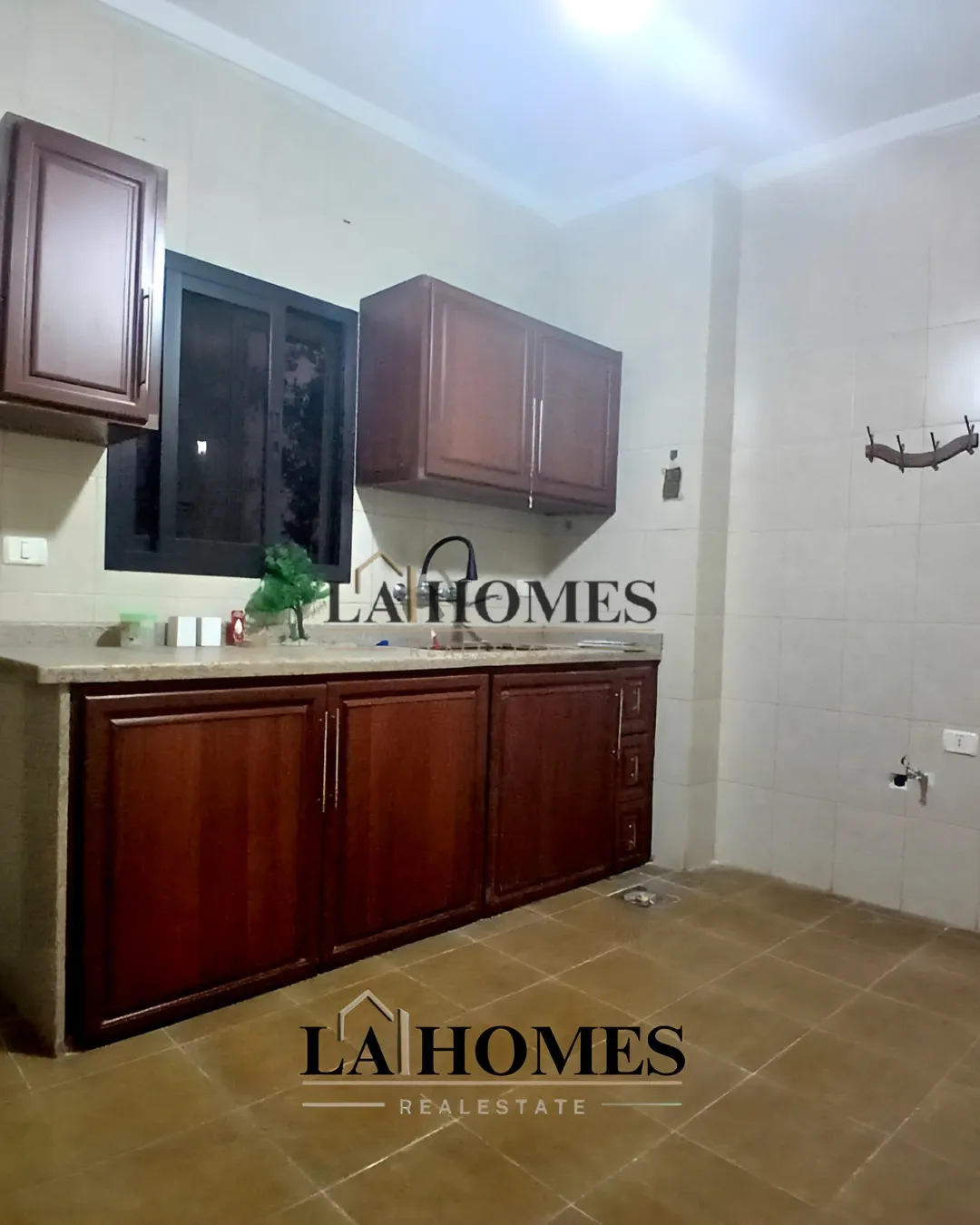 Apartment for rent in Ballouneh
