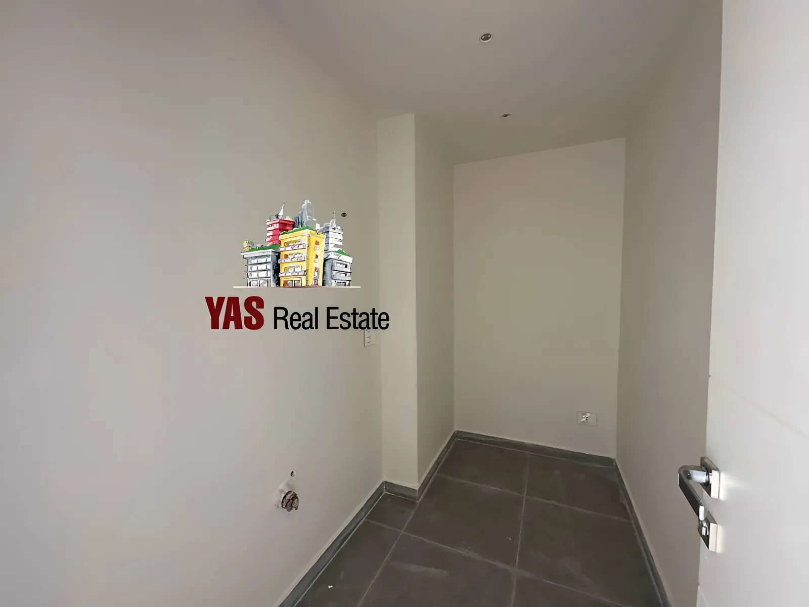 Office for Sale in Dbayeh