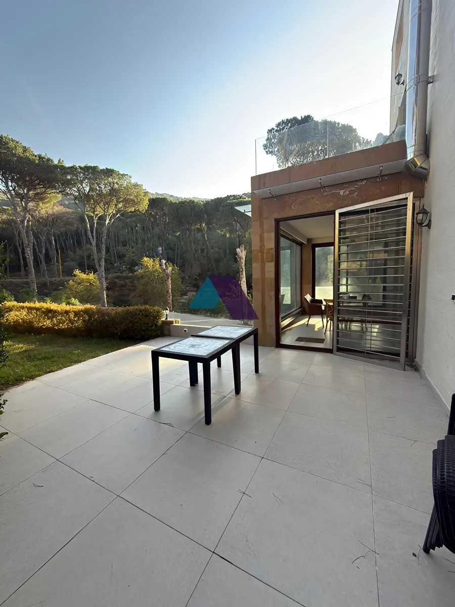 Apartment for Sale in Baabdat - 2 bed, 2 bath