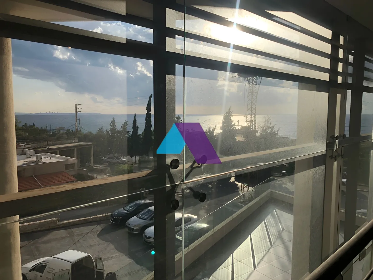 Showroom for rent in Jbeil