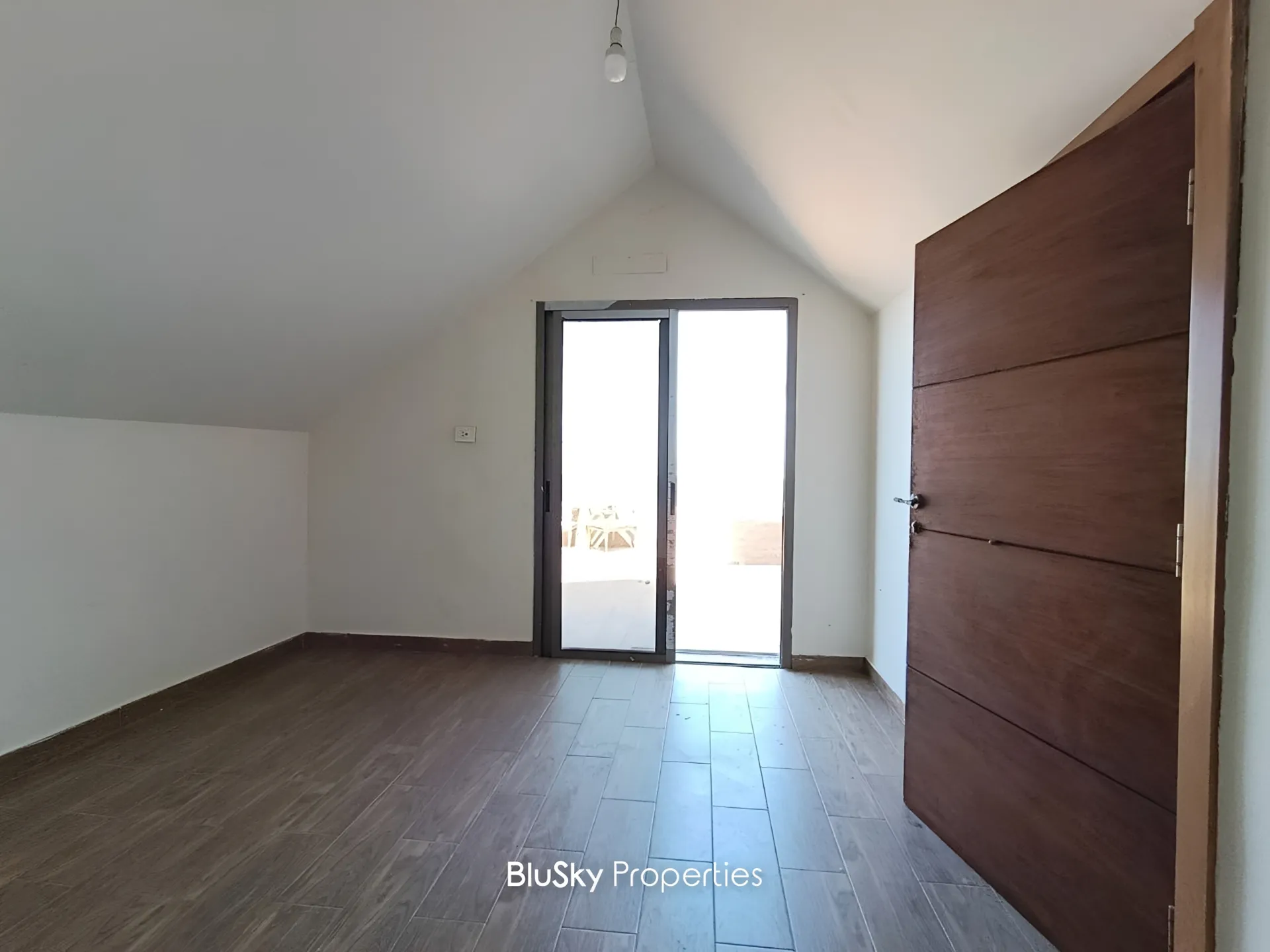 Apartment for rent in Blat, lebanon