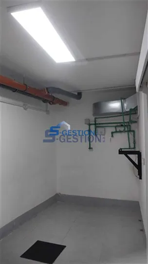 Shop for Sale in Mar Mikhael