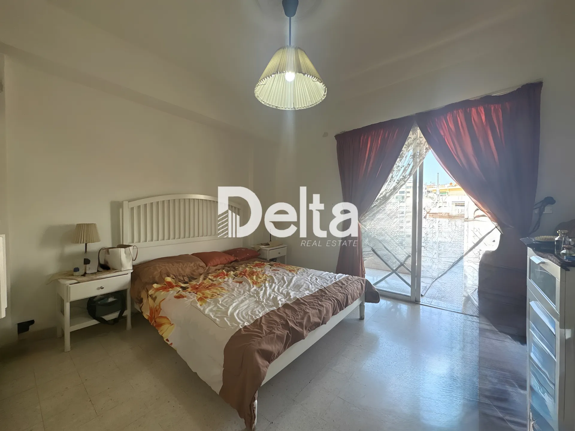 Apartment for sale in Mar elias, beirut, lebanon - 3 bed, 2.0 bath