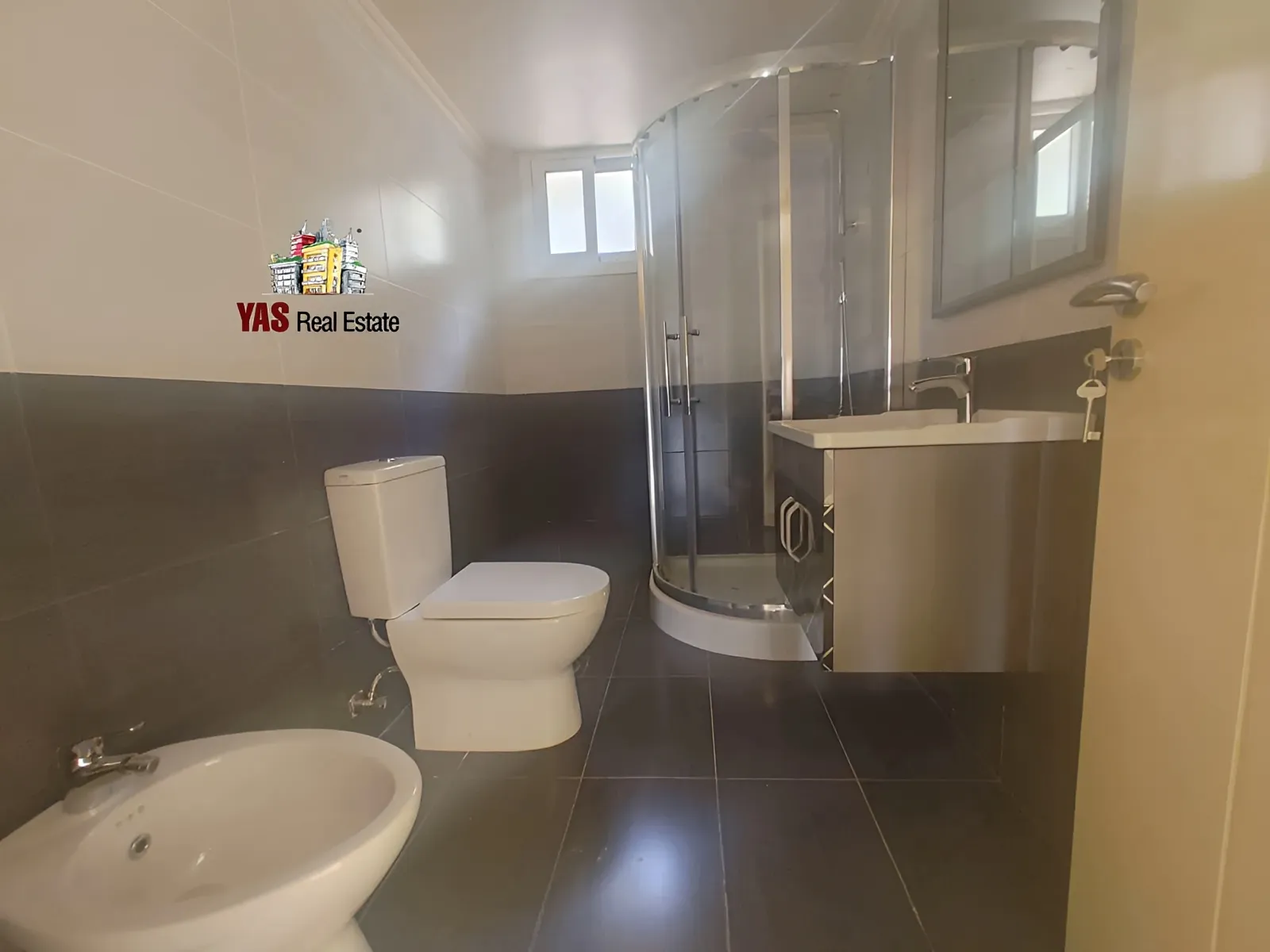 Apartment for Sale in Adonis