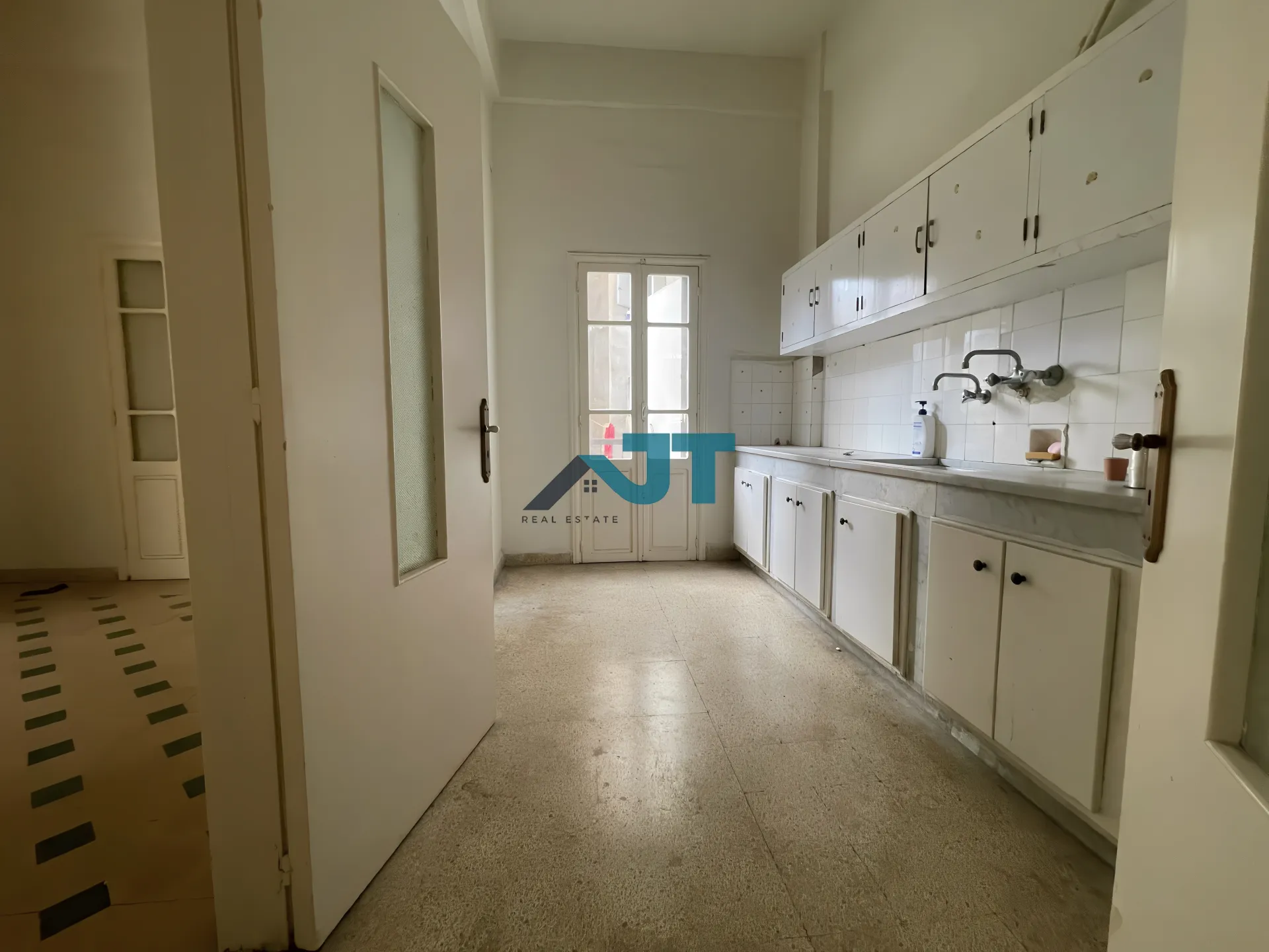 Apartment for Rent in Mar Mikhael, Achrafieh