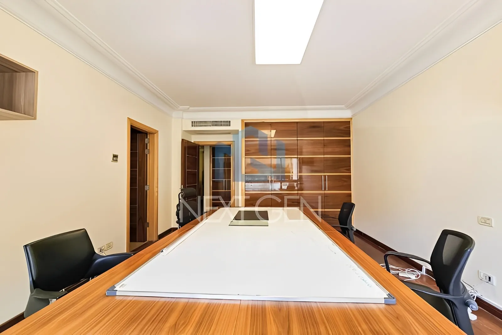 Apartment for Sale in Ain Al Tineh