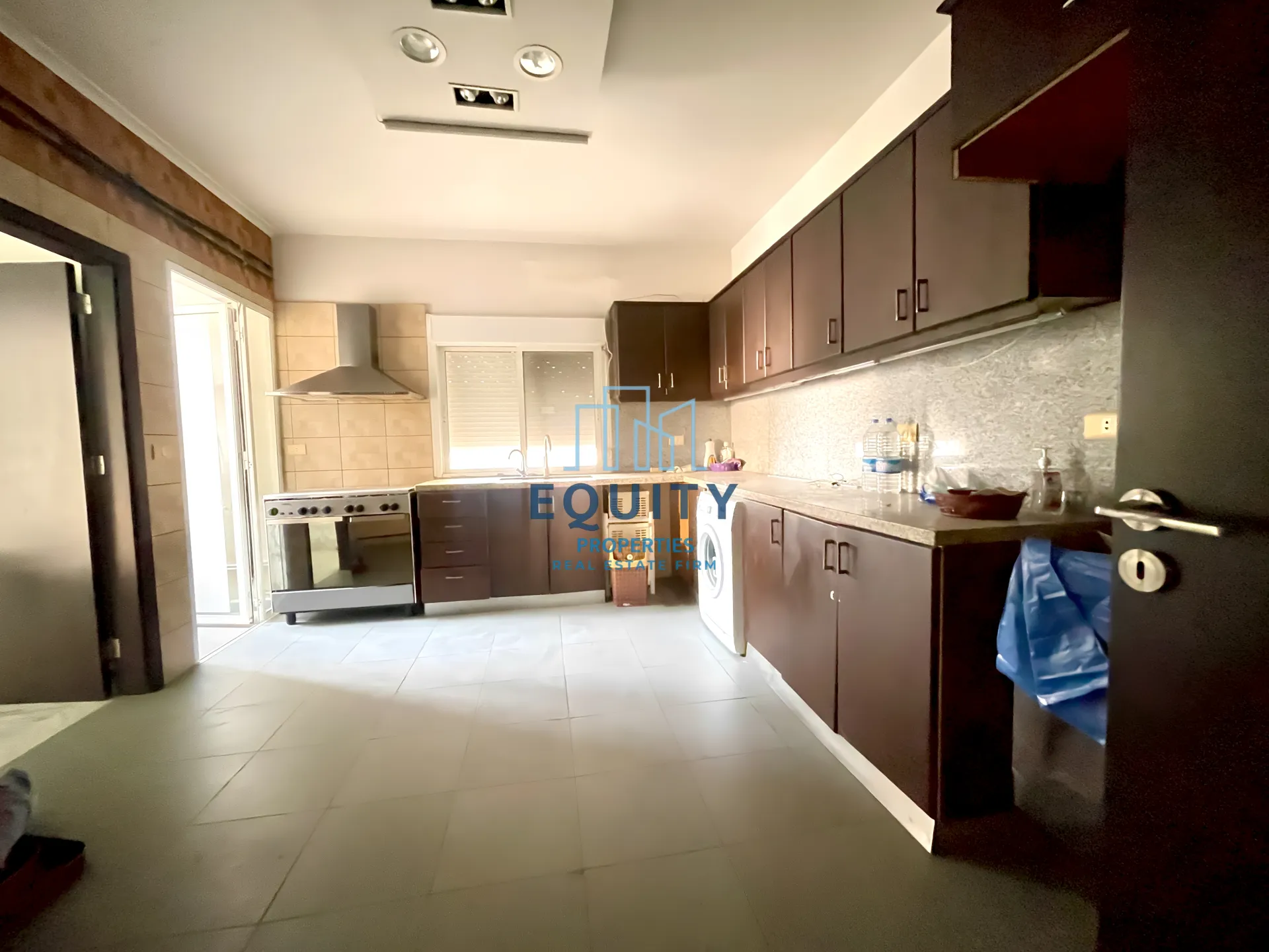 Apartment for Sale in Zouk Mkayel - 4 bed, 3 bath