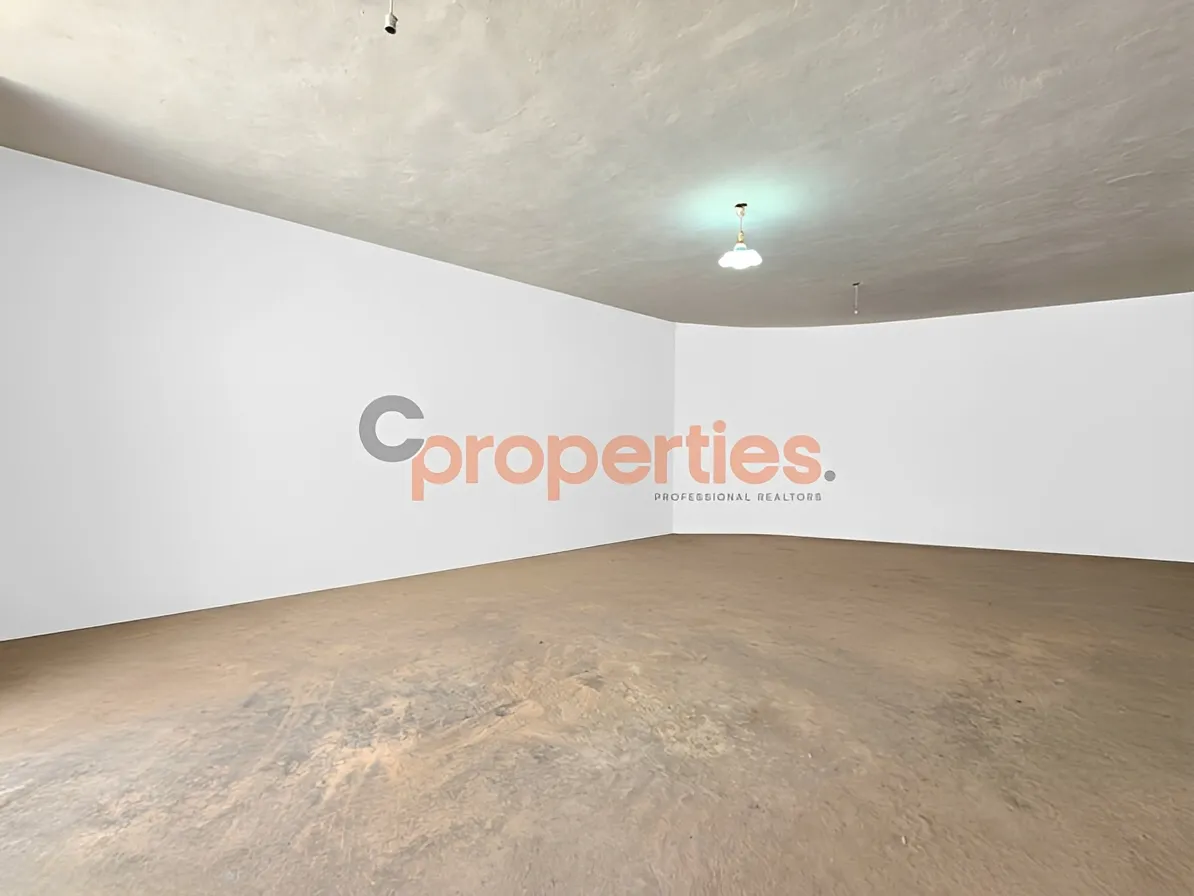 Warehouse for rent in Dbayeh, Lebanon