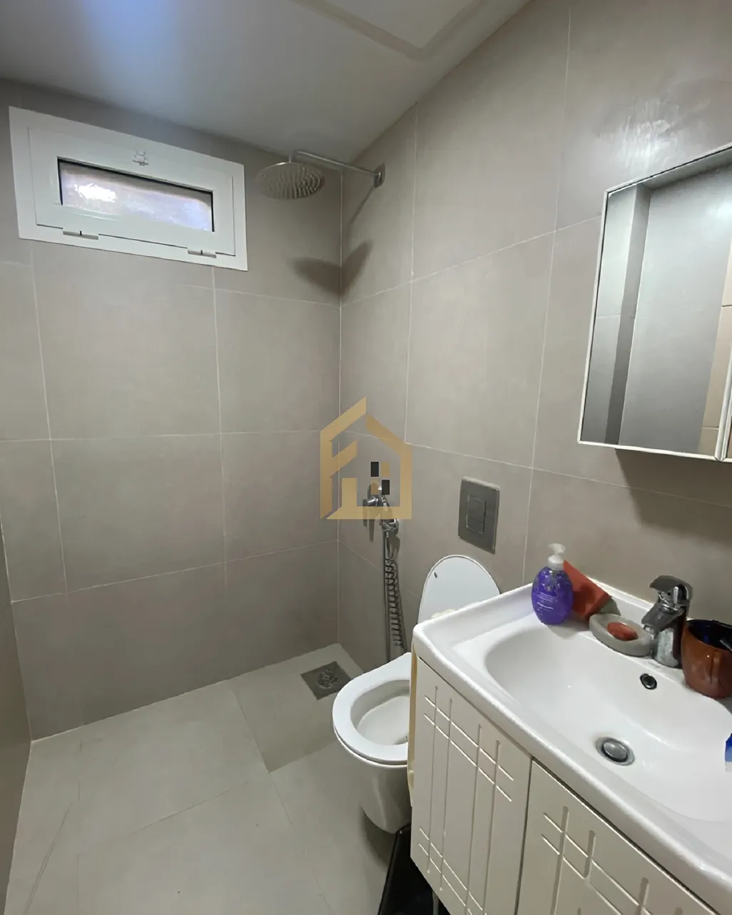 Chalet for sale in Tabarja
