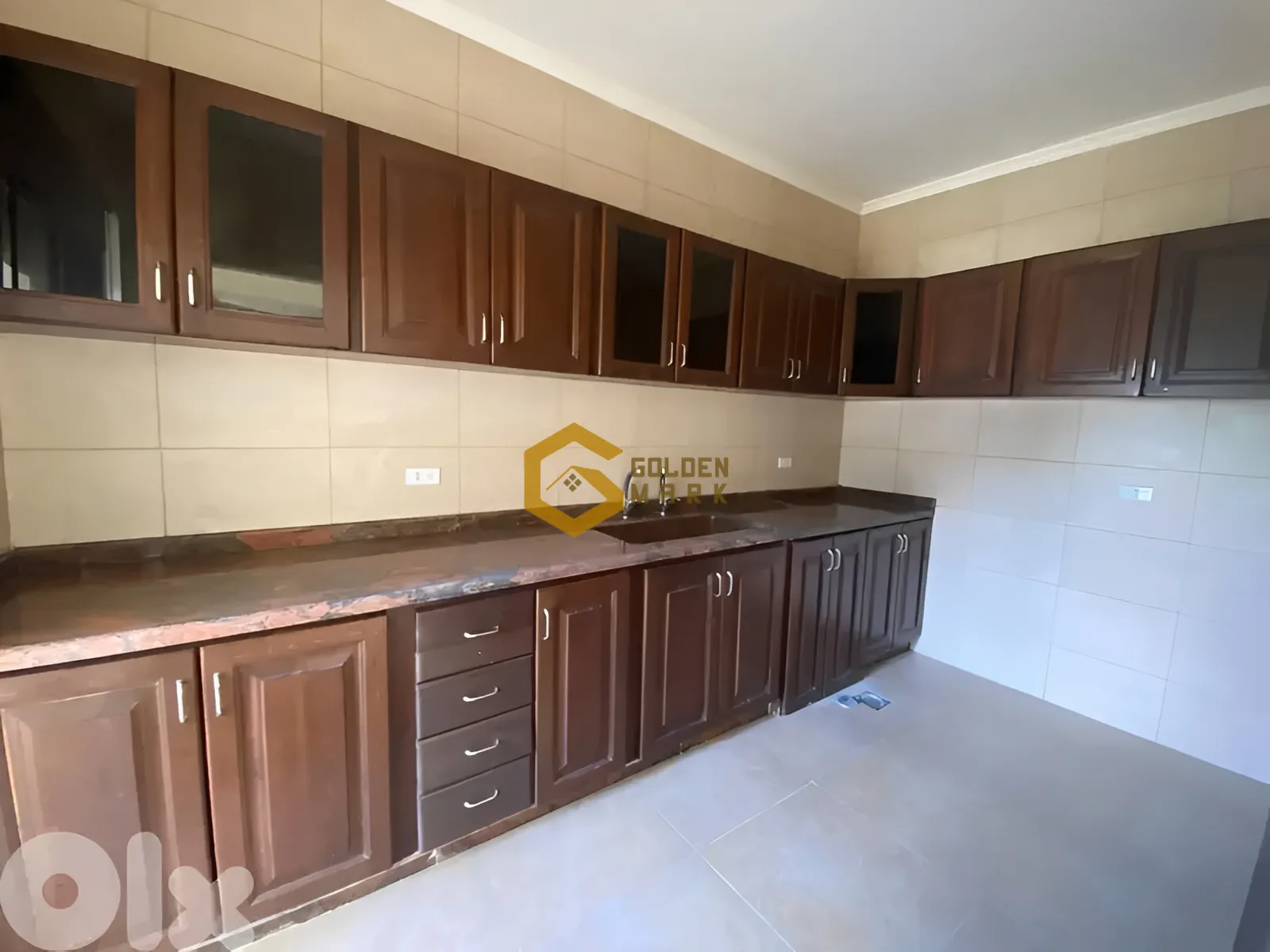 Apartment for Sale in Blat