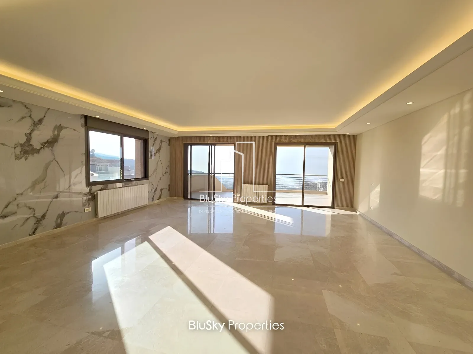 Apartment for Sale in Jouret El Ballout - 3 bed, 5 bath