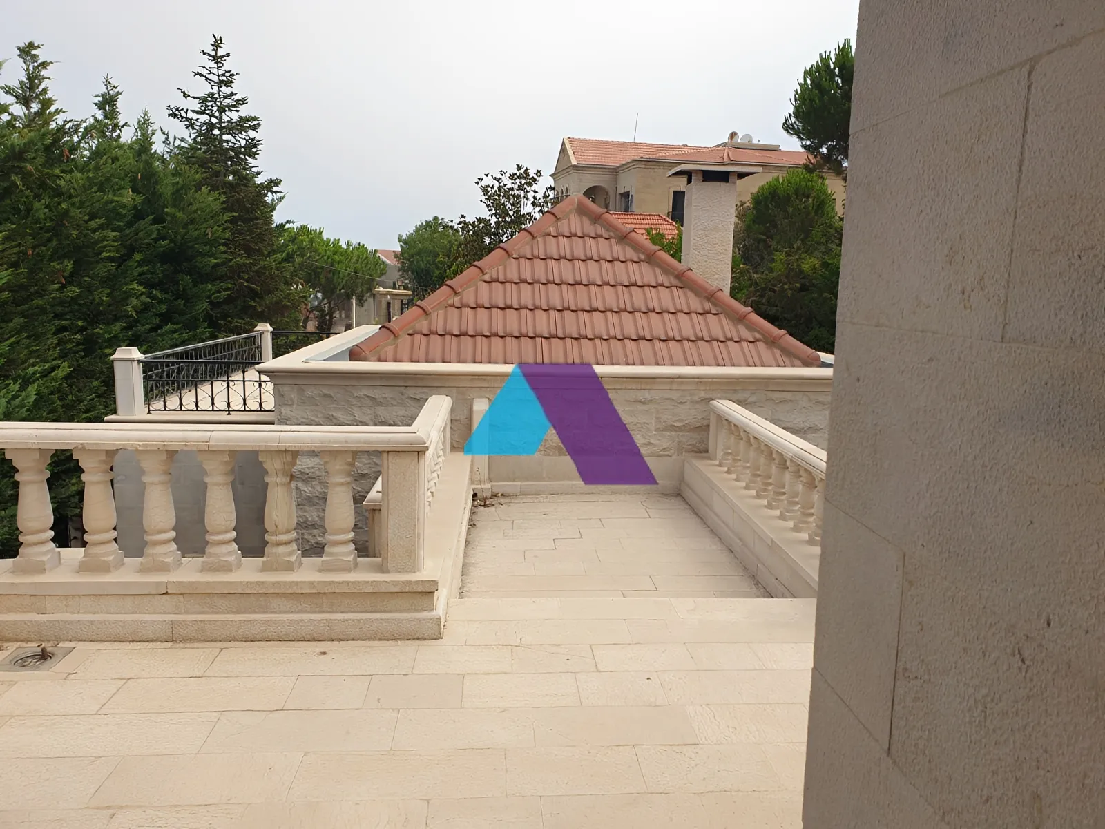 Villa for Sale in Aabadiyeh