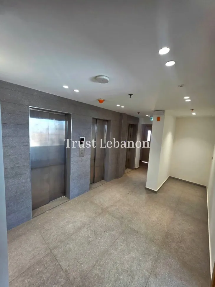 Office for rent in Horch Tabet, Lebanon