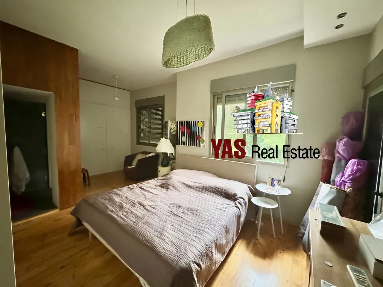 Apartment for Sale in Haret Sakhr - 3 bed, 5 bath