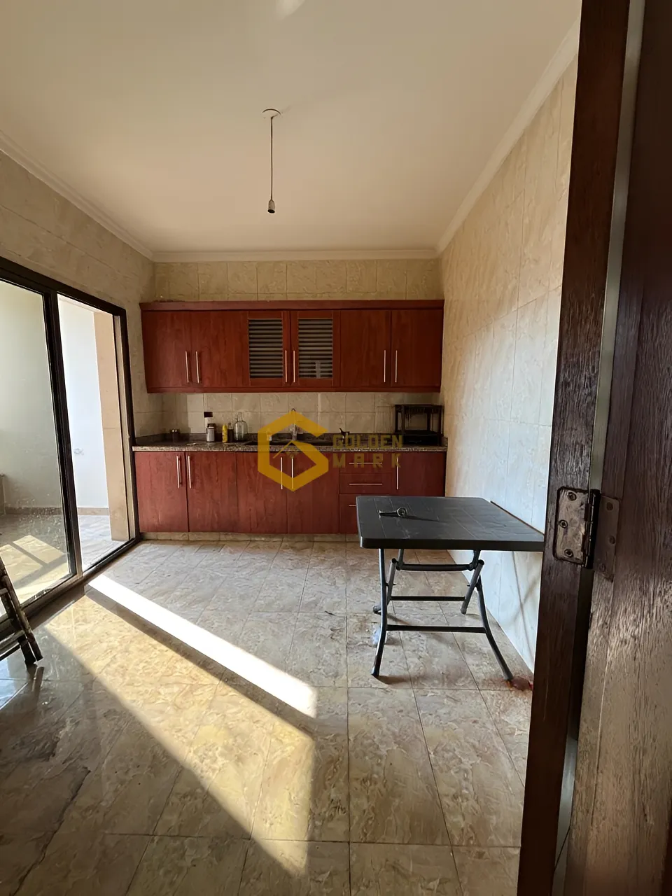 Apartment for Sale in Zarif, Bayrut