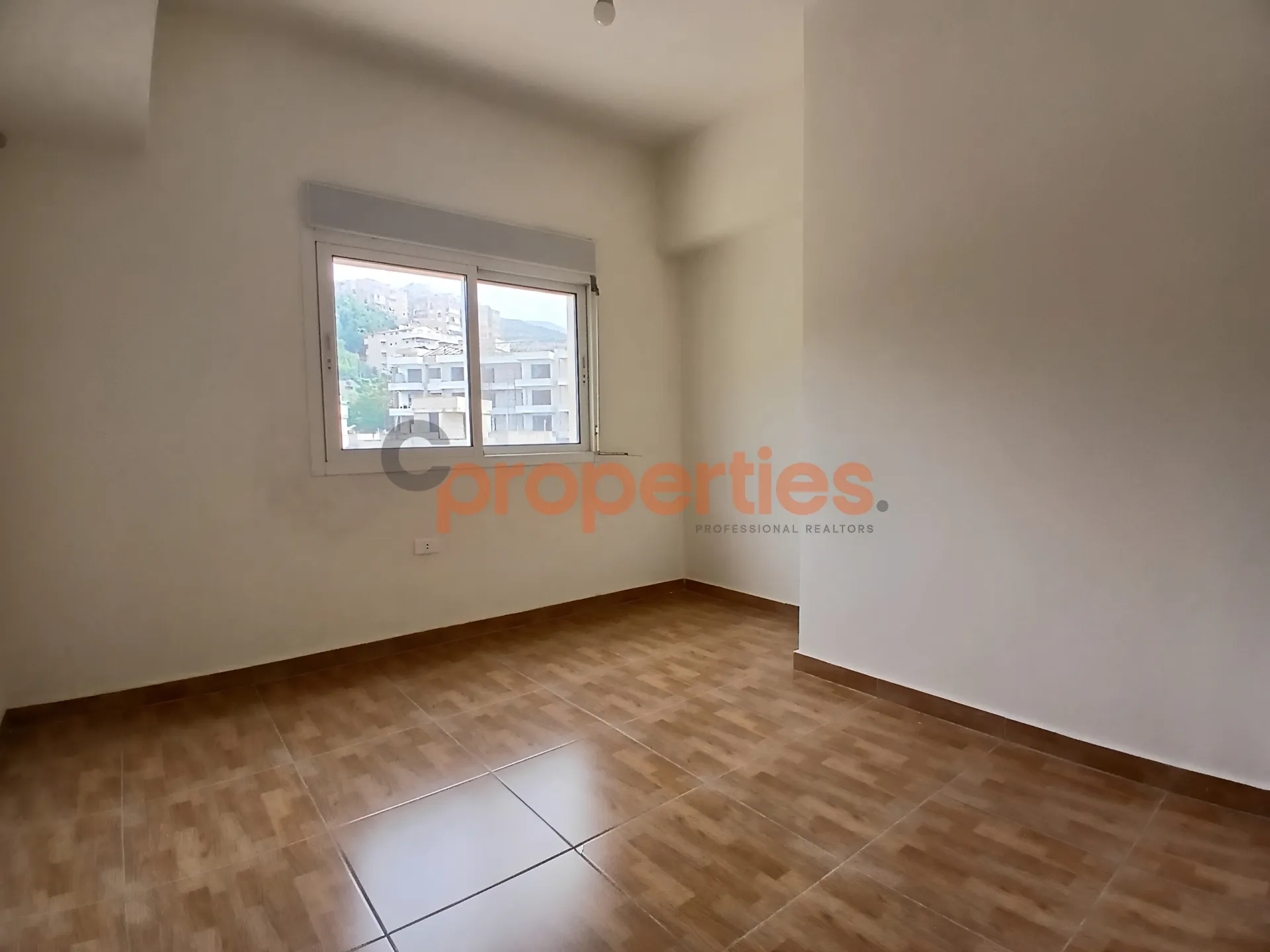 Apartment for Sale in Nahr Ibrahim