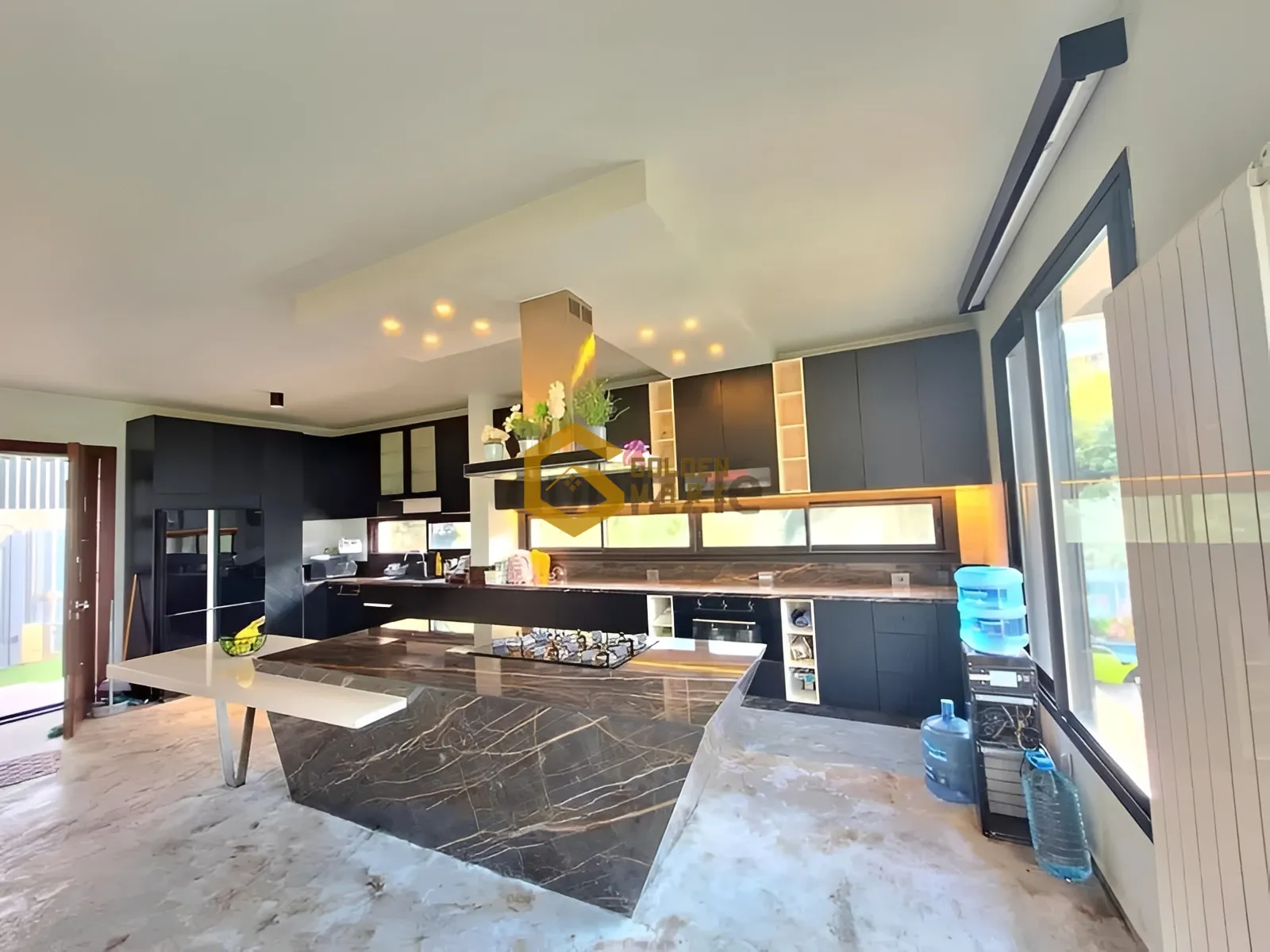 Villa for Sale in Jouret El Ballout