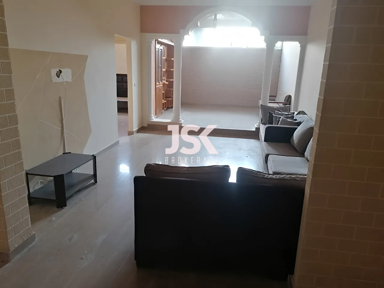 Apartment for Sale in Aamchit