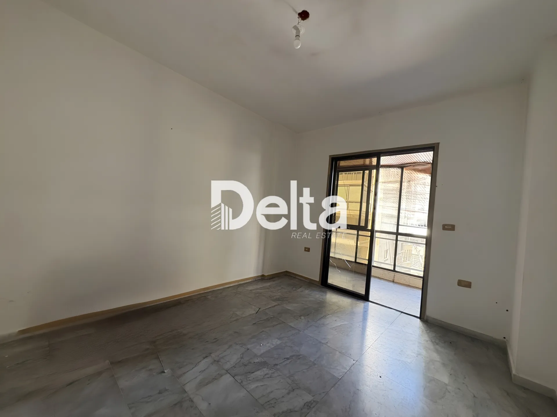 Apartment for rent in Zarif, beirut, lebanon