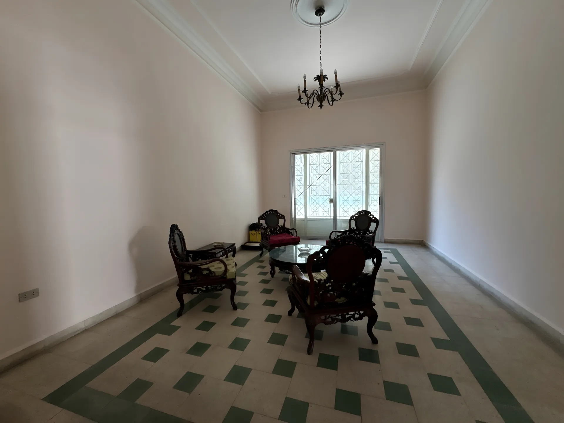 Apartment for sale in Zarif, beirut, lebanon