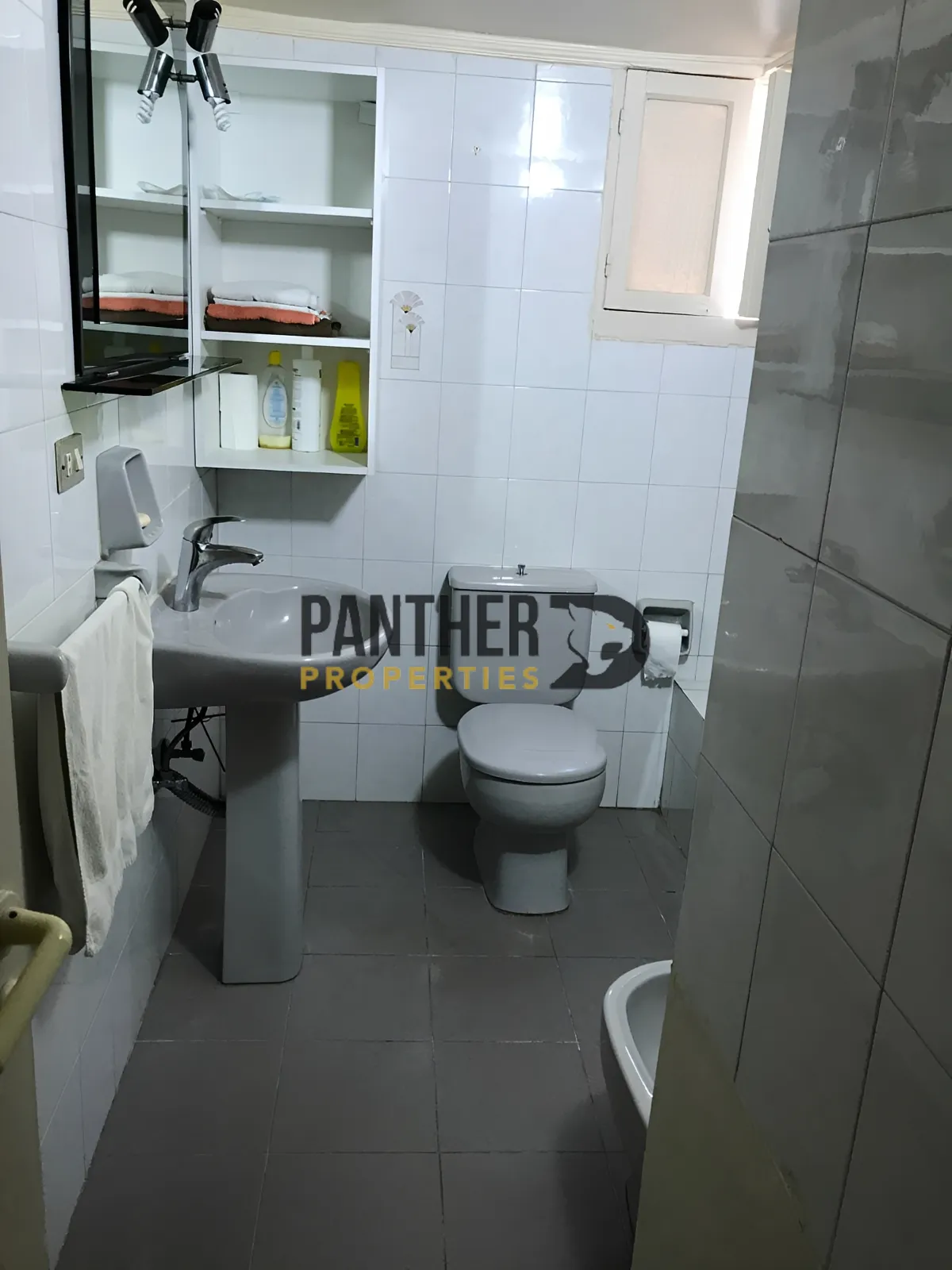 Apartment for sale in Geitawi