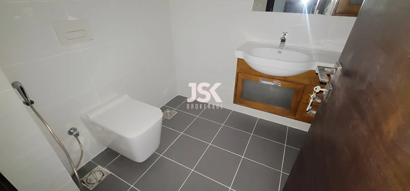 Apartment for Sale in Sahel Aalma