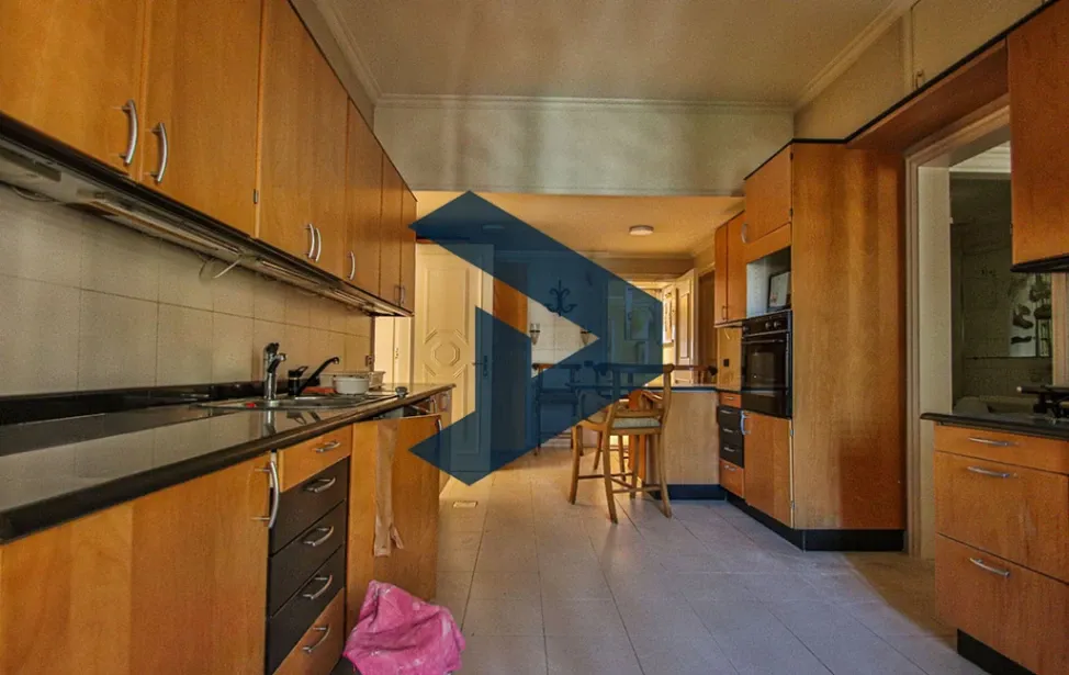 Apartment for rent in Ras Beirut, Beirut, Lebanon