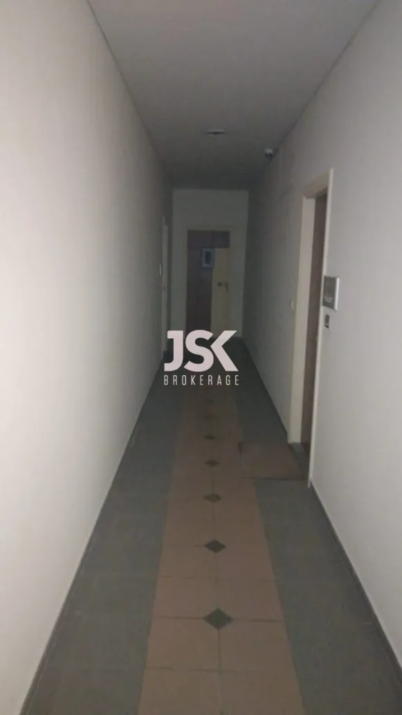 Office for sale in Aaoukar