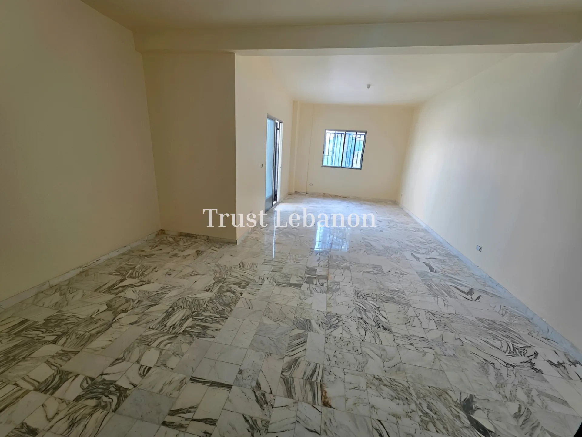 Apartment for sale in Rabweh, Bayrut, Lebanon - 3 bed, 3 bath