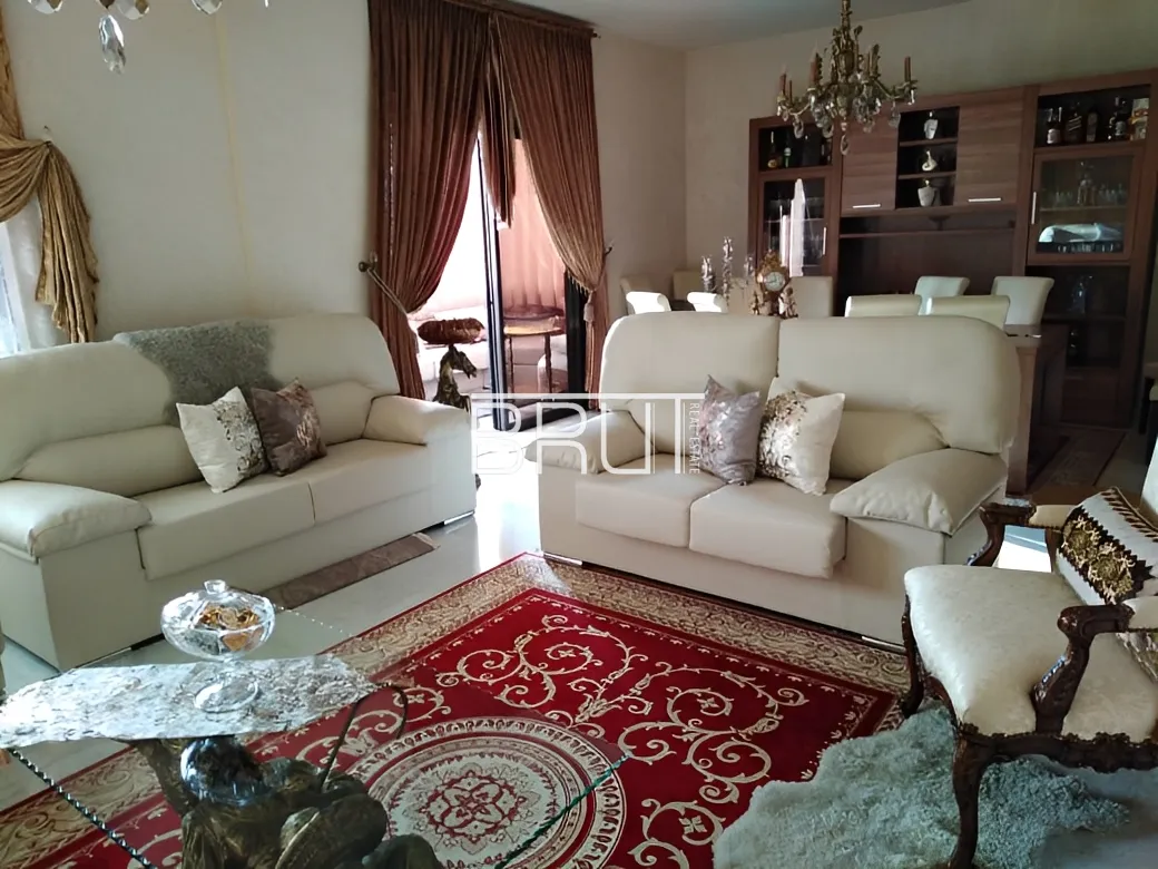 Apartment for Rent in Ballouneh