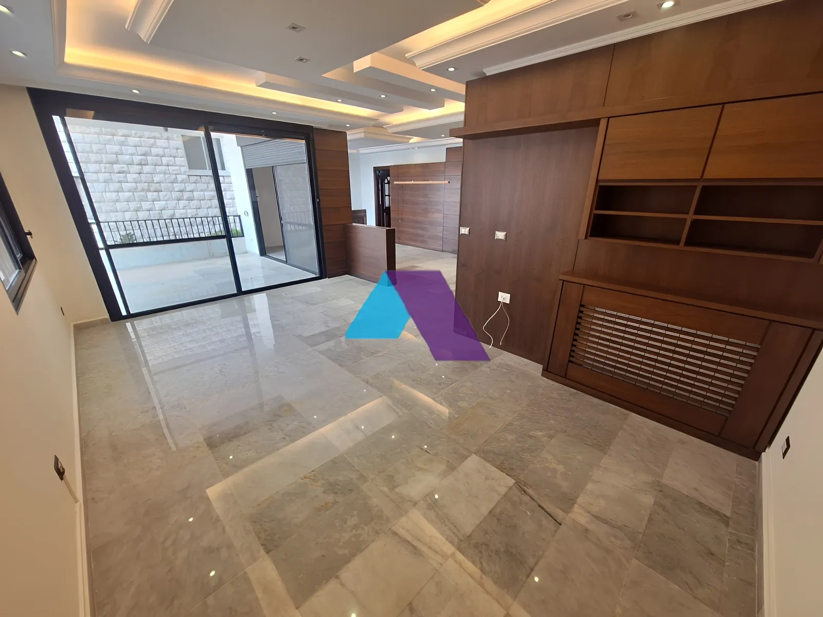 Apartment for Sale in Ain Saadeh