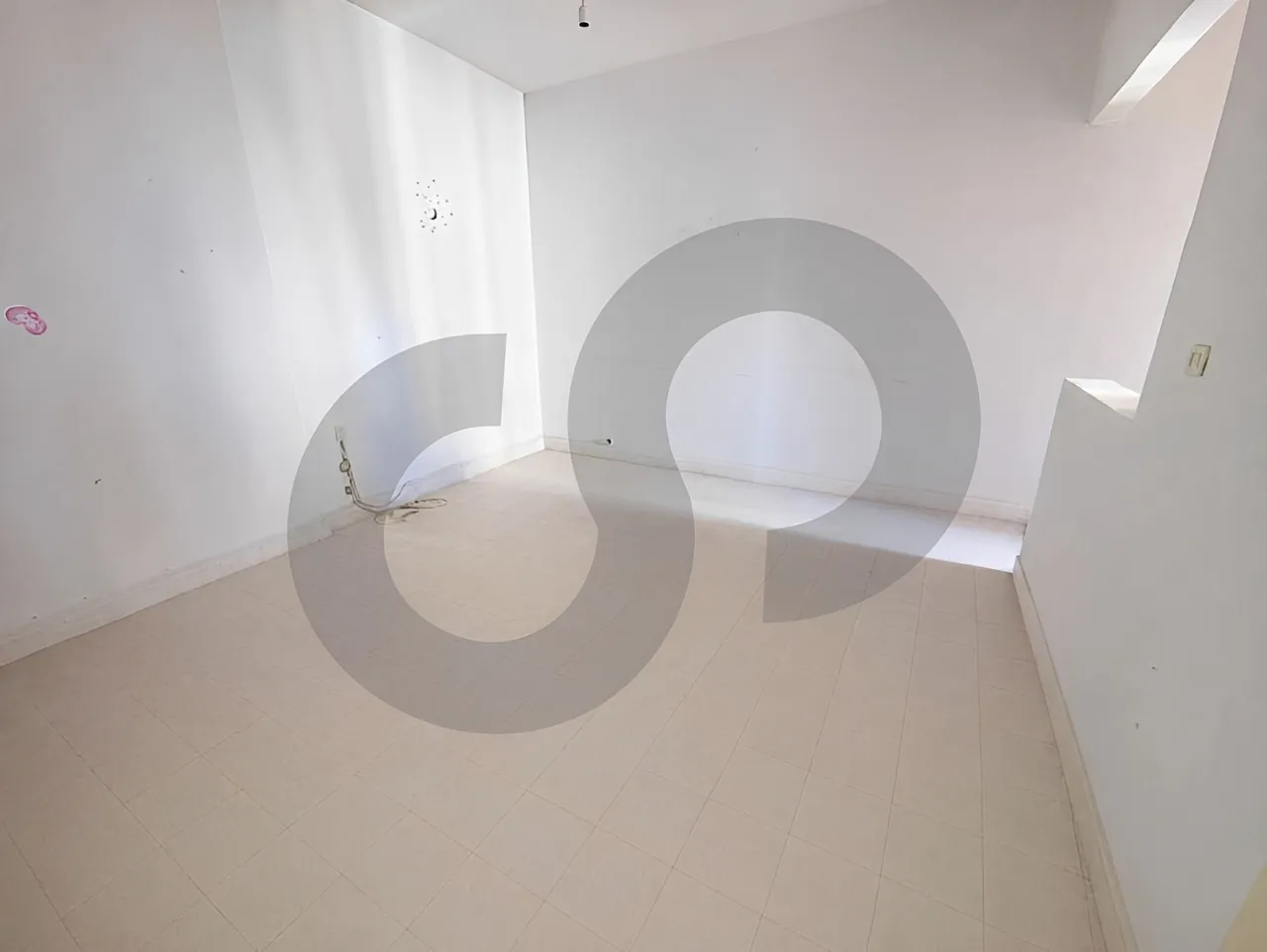 Apartment for Sale in Forn El Chebbak
