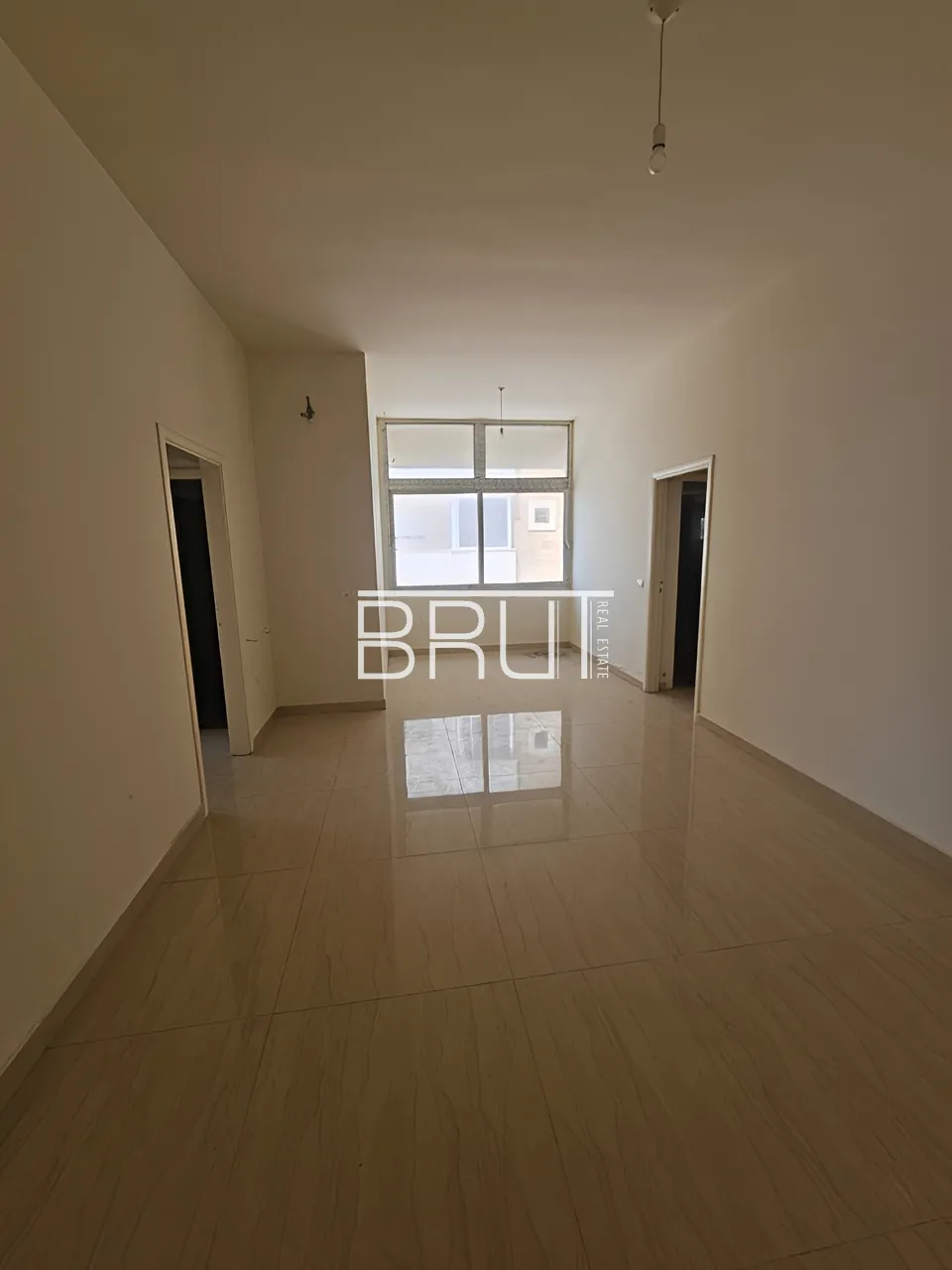 Apartment for Sale in Ballouneh