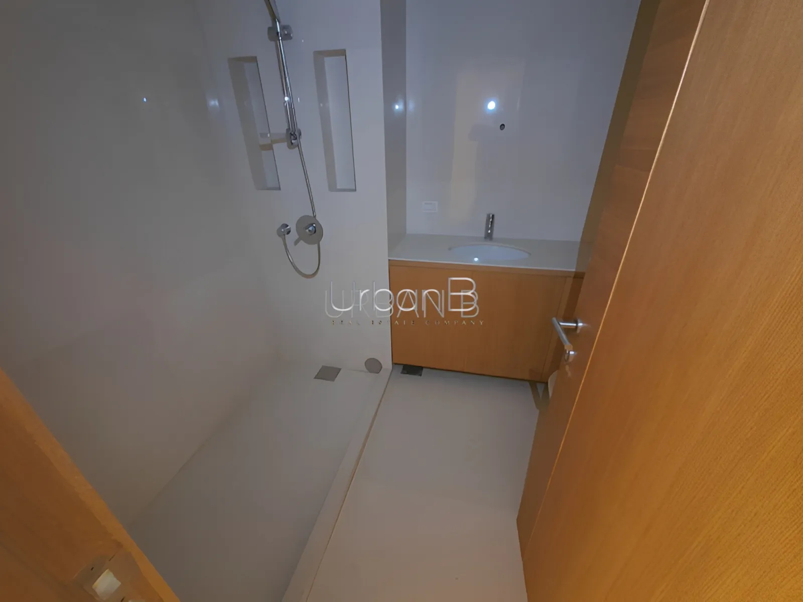 Apartment for sale in Ramlet el baida, beirut, lebanon