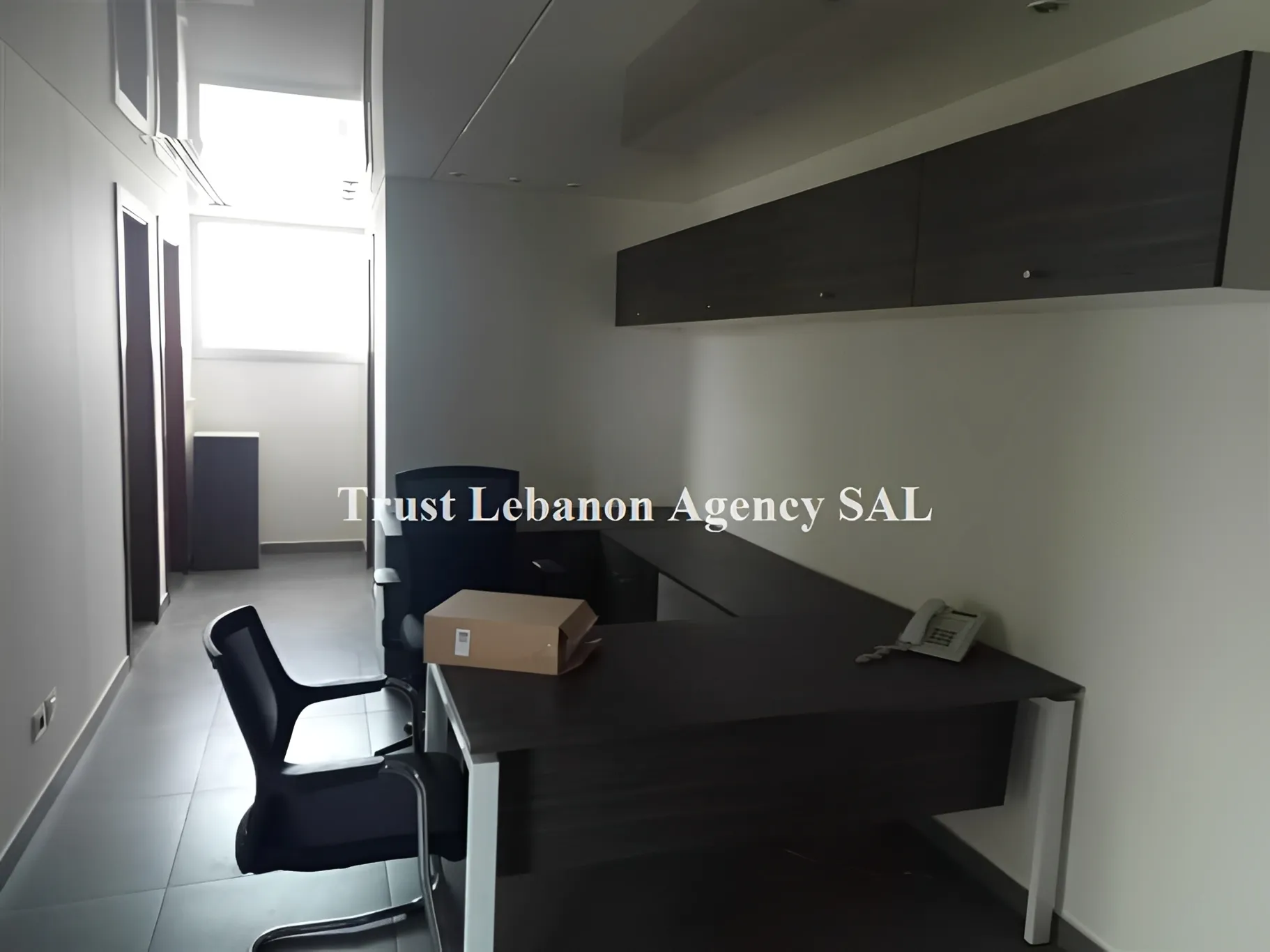 Office for rent in Metn, Sin El Fil