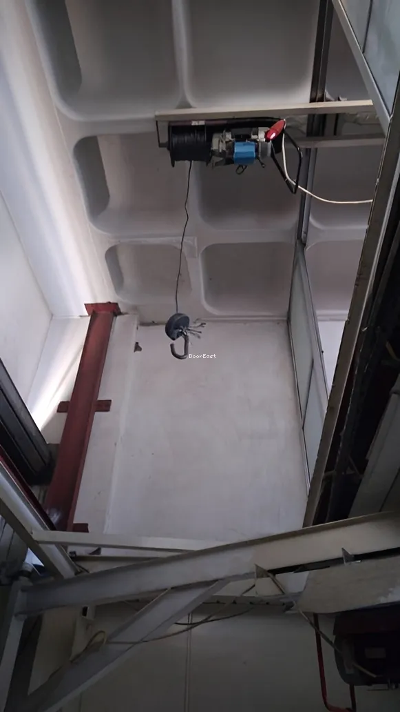 Industrial Unit for rent in Baouchriyeh