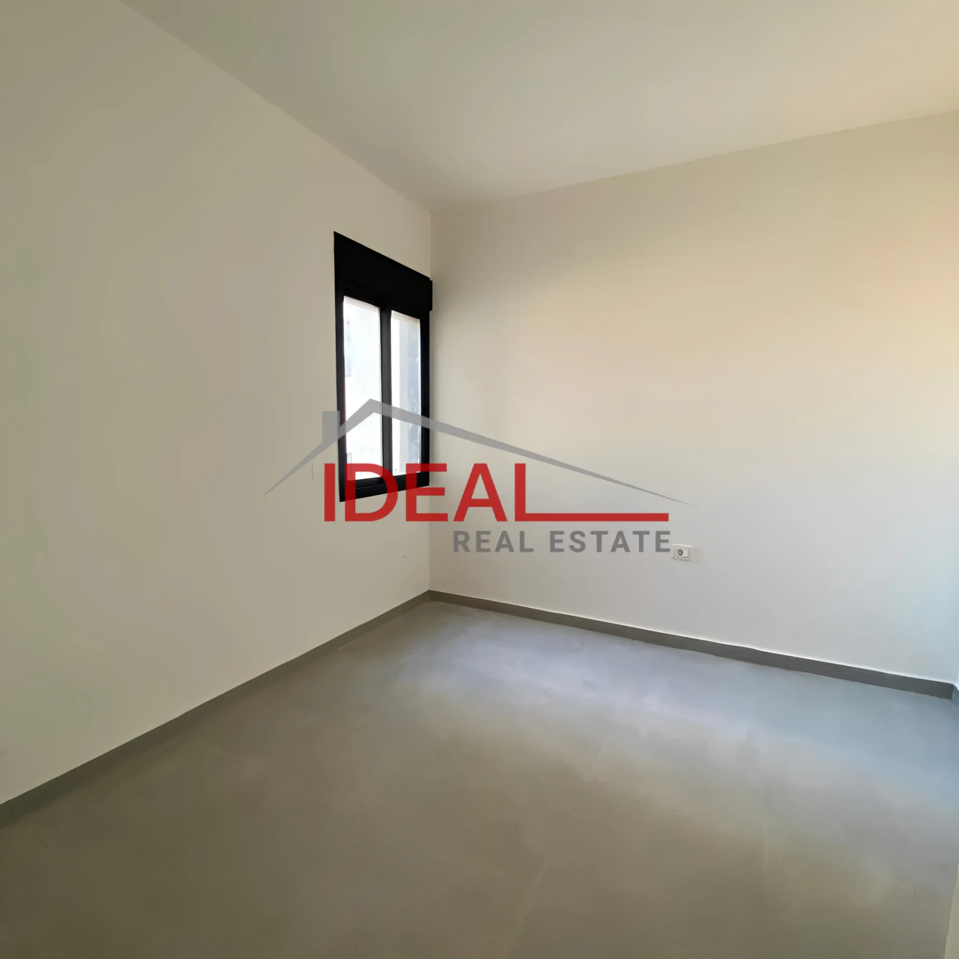 Apartment for Sale in Ain el remmeneh, baabda - 3 bed, 3 bath