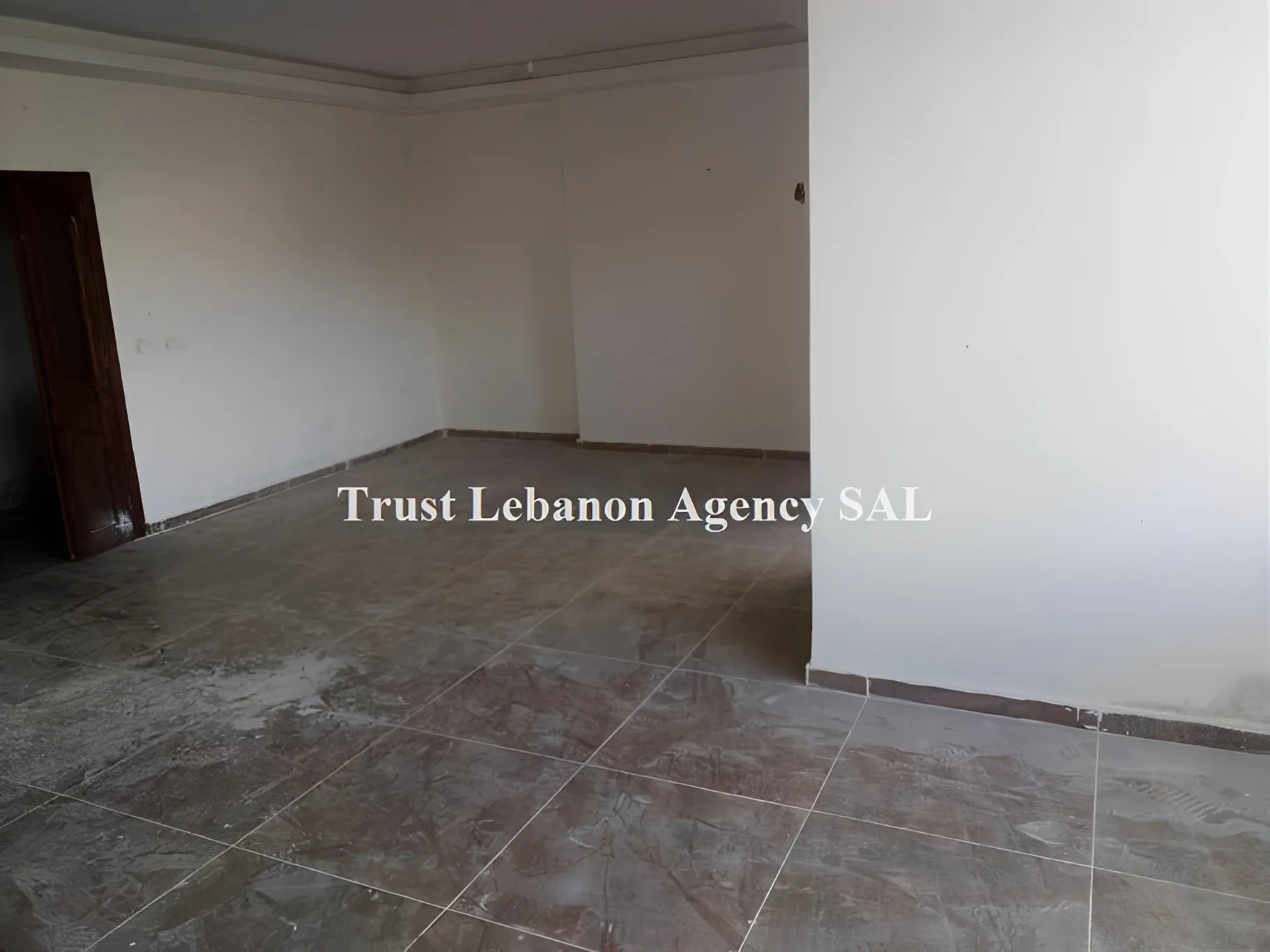 Apartment for Sale in Choueifat, Al Aamroussieh