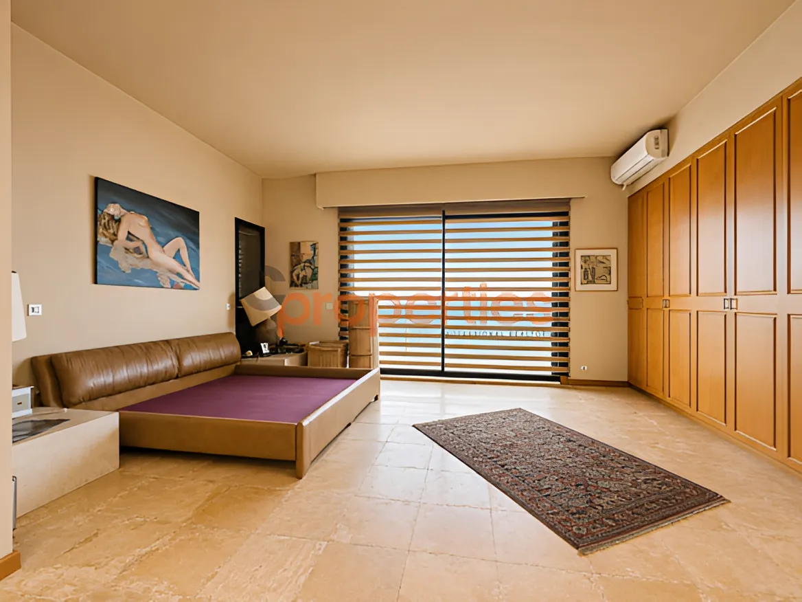 Apartment for sale in Ramleh Al Bayda, Beirut, Lebanon