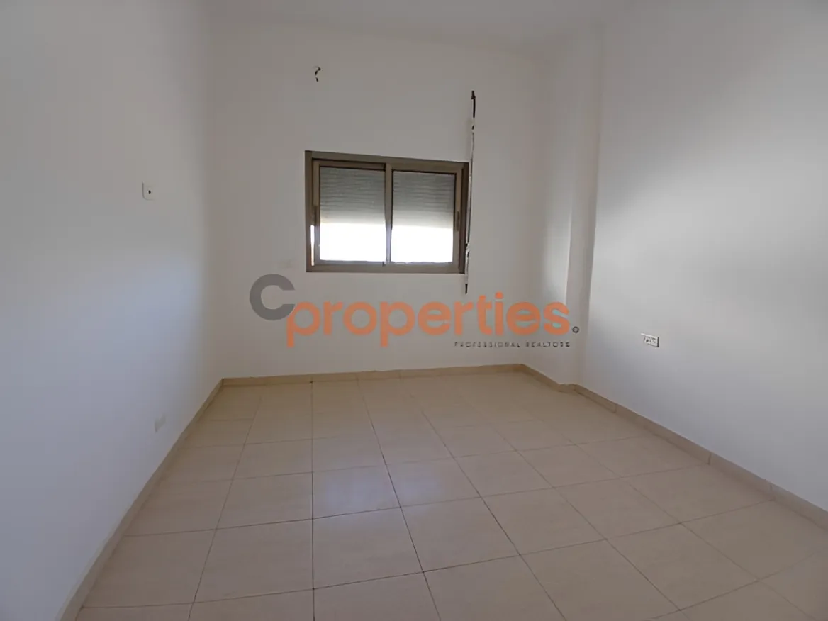 Apartment for Sale in Aaqbiyeh