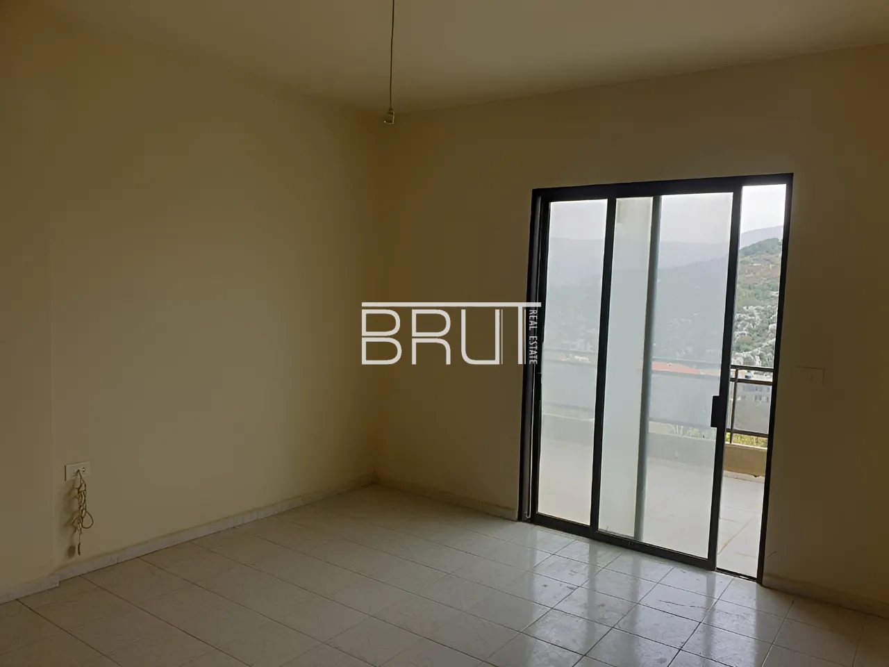 Apartment for Sale in Feitroun